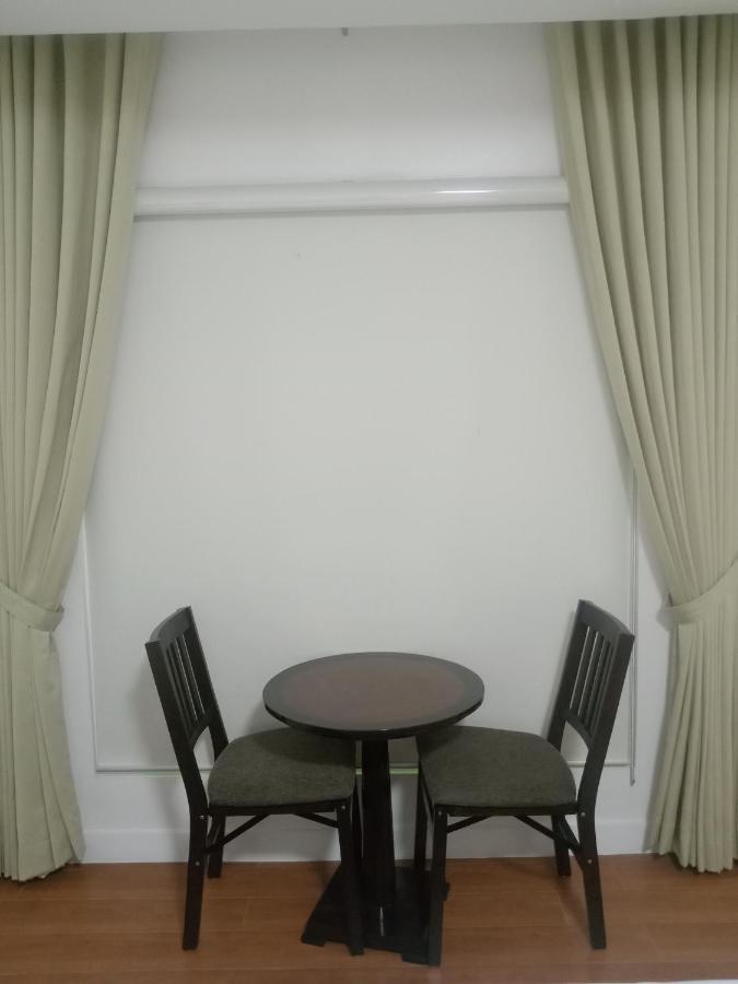 Sarita Bed And Breakfast Laoag Esterno foto